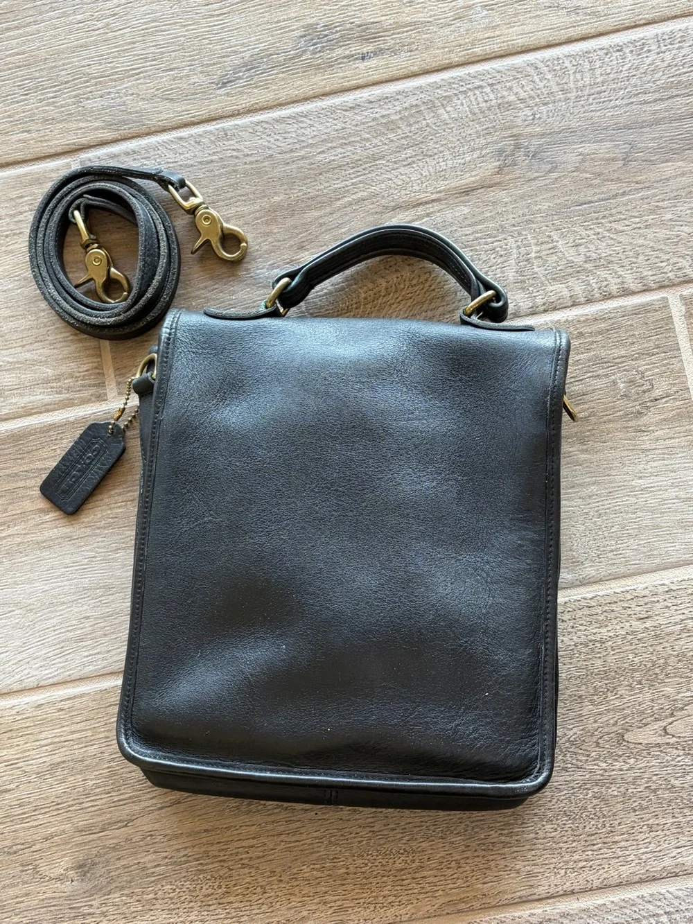 Coach Vintage Station Bag Black Leather Crossbody with Brass Tone Accents